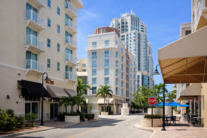 Best Bathtub Installation pros in Beverly Hills, FL