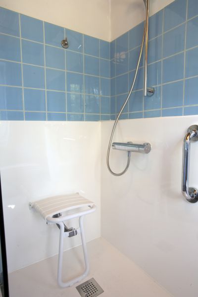 Elderly Shower Installation in Dunnellon